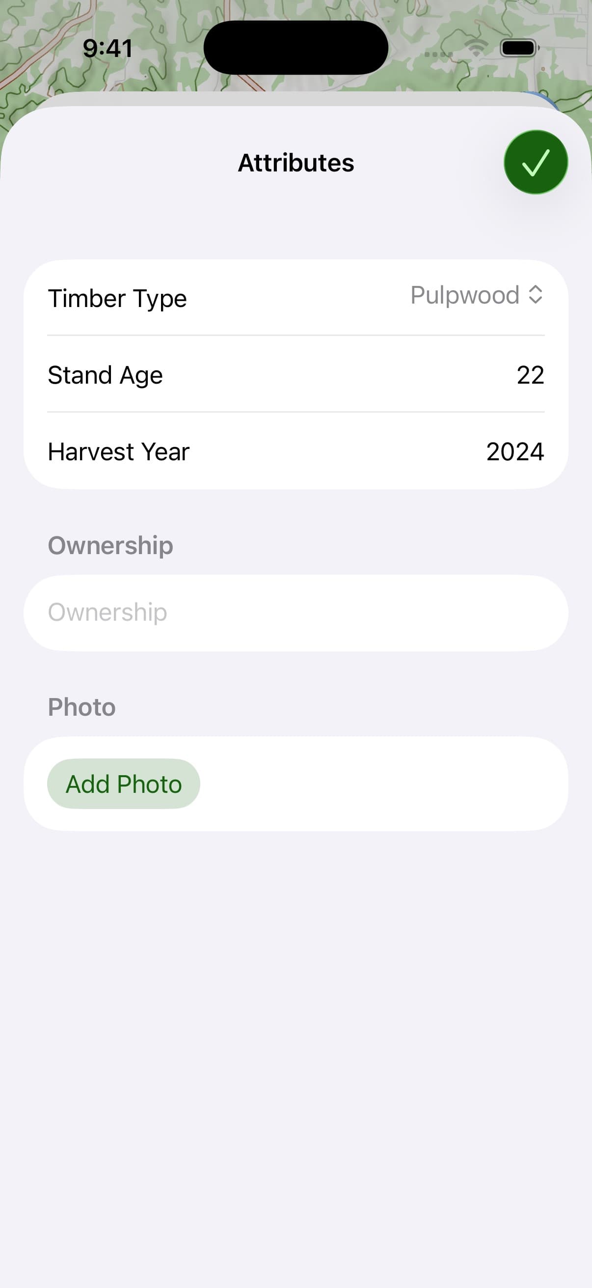 SCREENSHOT: field navigation — map + custom data layer